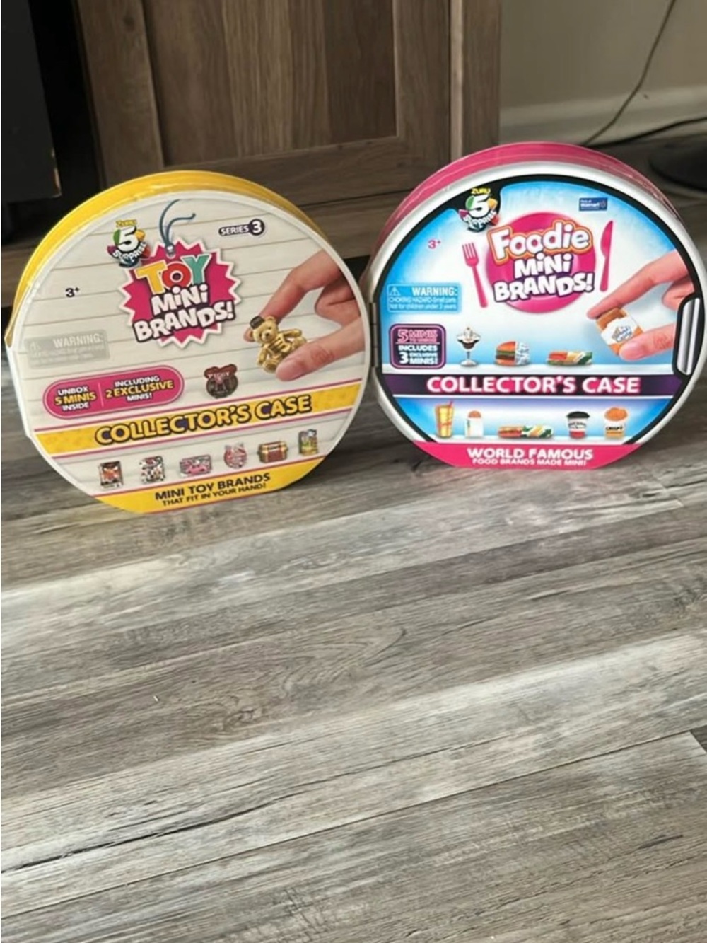 2 Mini Brand Collector Cases